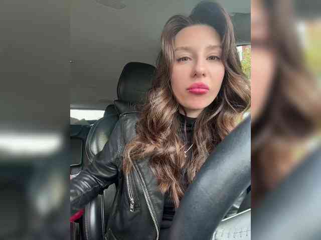 Melissa222Femdom webcam