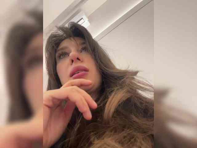 Melissa222Femdom webcam