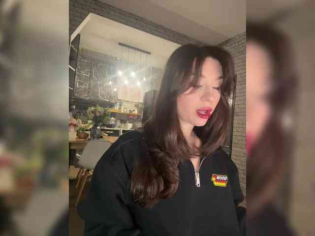 Melissa222Femdom webcam