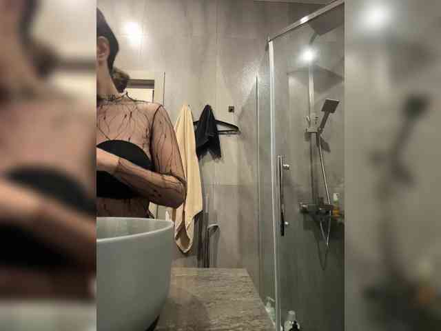 Melissa222Femdom webcam