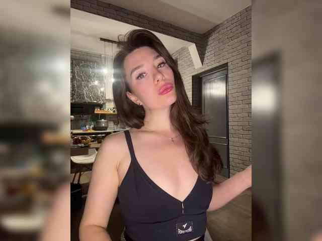 Melissa222Femdom Live Webcam on BongaCams