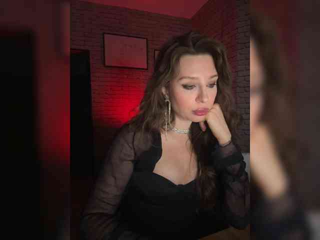 Melissa222Femdom webcam