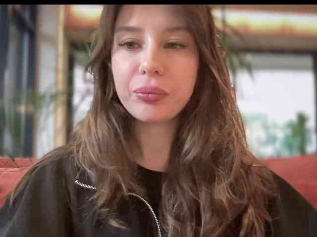 Melissa222Femdom webcam