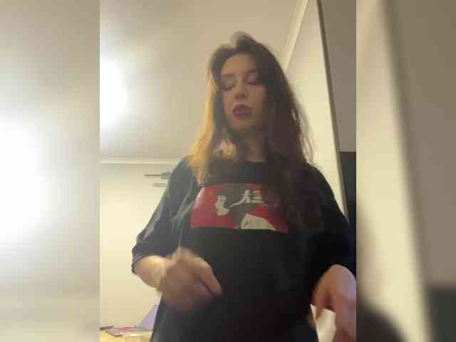 Melissa222Femdom webcam