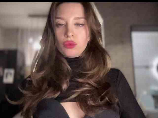 Melissa222Femdom webcam