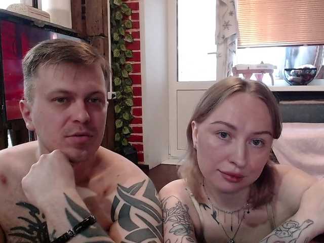 Bobby-MiMi's BongaCams show and profile