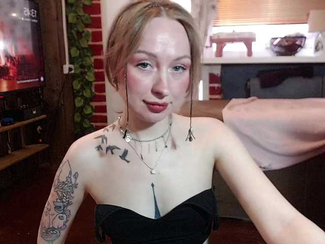 Bobby-MiMi's BongaCams show and profile