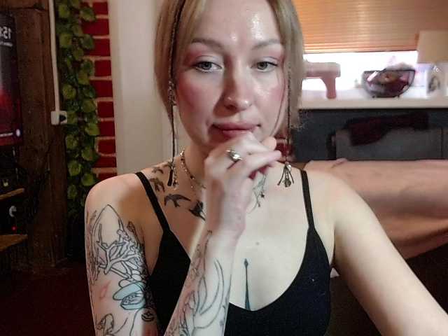 Bobby-MiMi's BongaCams show and profile