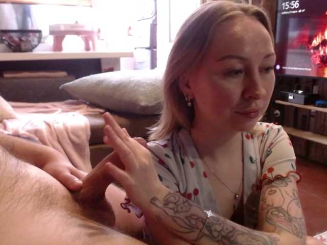 Bobby-MiMi's BongaCams show and profile