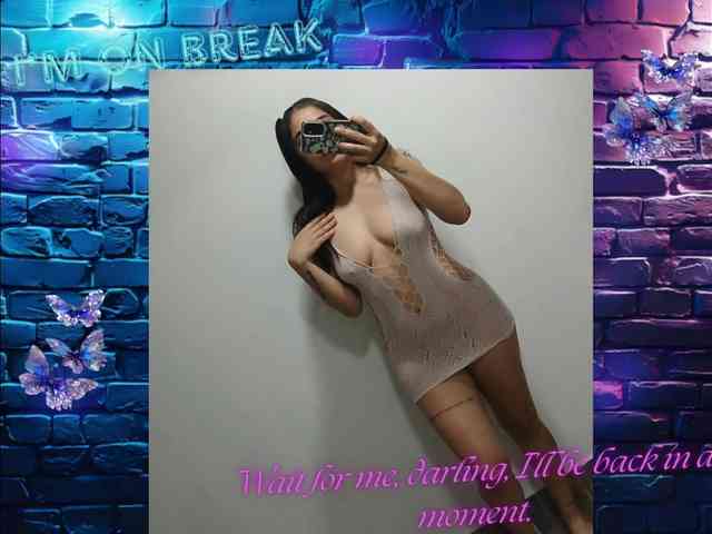 KatrinaMeneses webcam