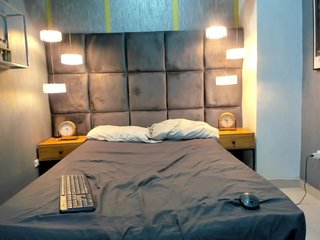 Cloe-Miiller- Porn Show