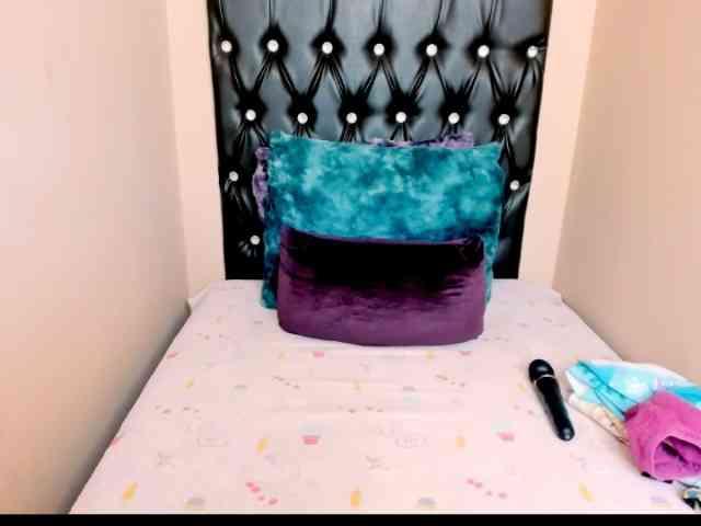 Toxicfantasy4u Live Webcam on BongaCams