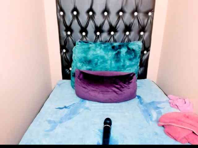 Toxicfantasy4u webcam