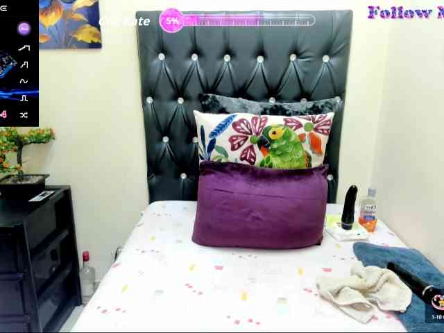 Toxicfantasy4u Live Webcam on BongaCams