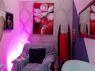 Nikkolle-huyt Porn Show
