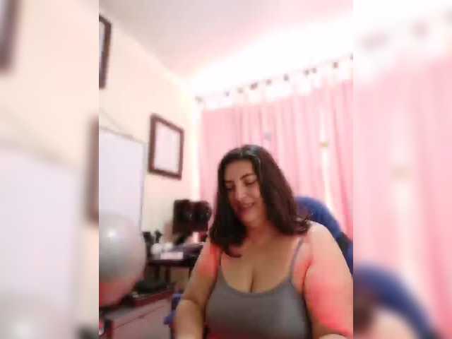 linamaria98's BongaCams show and profile