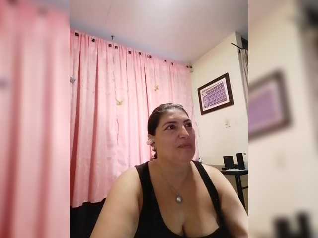 linamaria98's BongaCams show and profile