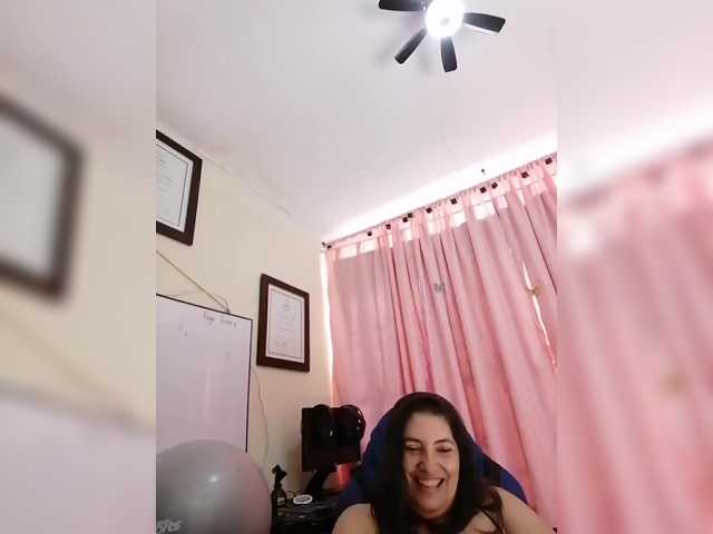 linamaria98's BongaCams show and profile