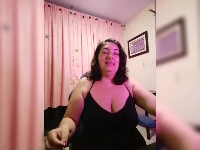 linamaria98's BongaCams show and profile