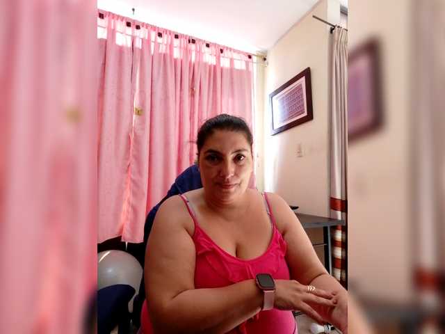 linamaria98's BongaCams show and profile