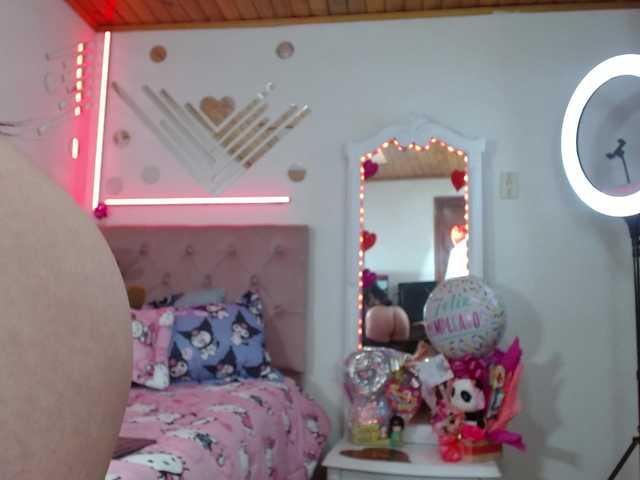 tiffany-squirt Live Cam on BongaCams