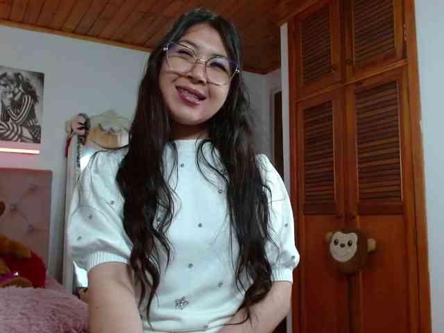 tiffany-squirt webcam
