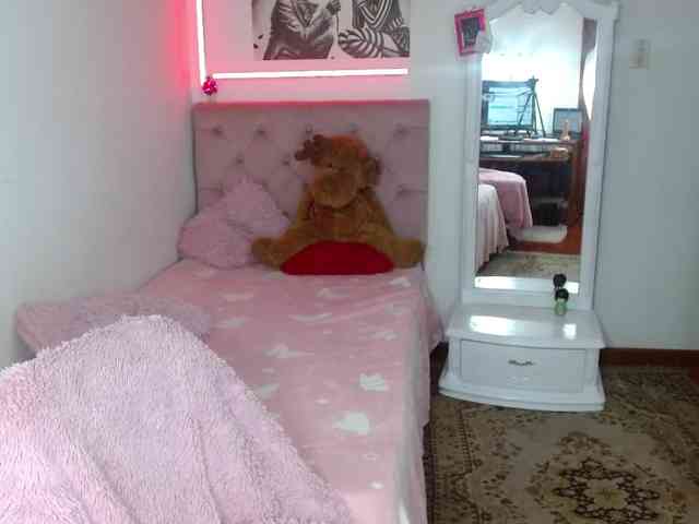 tiffany-squirt webcam