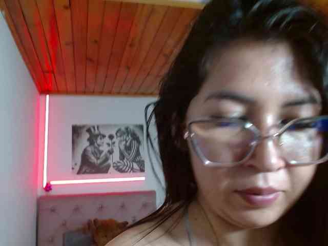 tiffany-squirt webcam