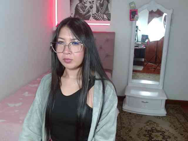 tiffany-squirt webcam