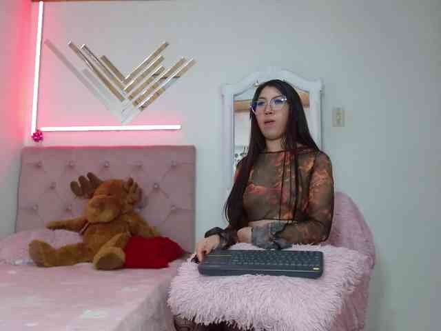 tiffany-squirt webcam