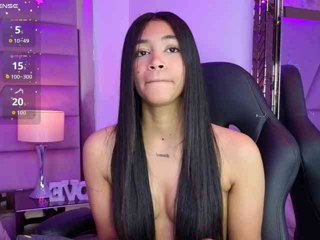 LunaRoussel LunaRoussel