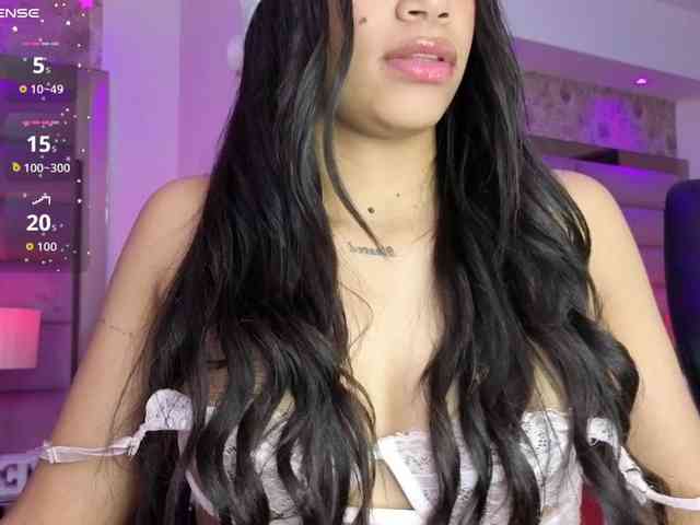 LunaRoussel LunaRoussel