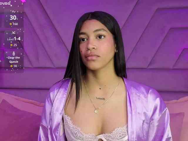 LunaRoussel LunaRoussel