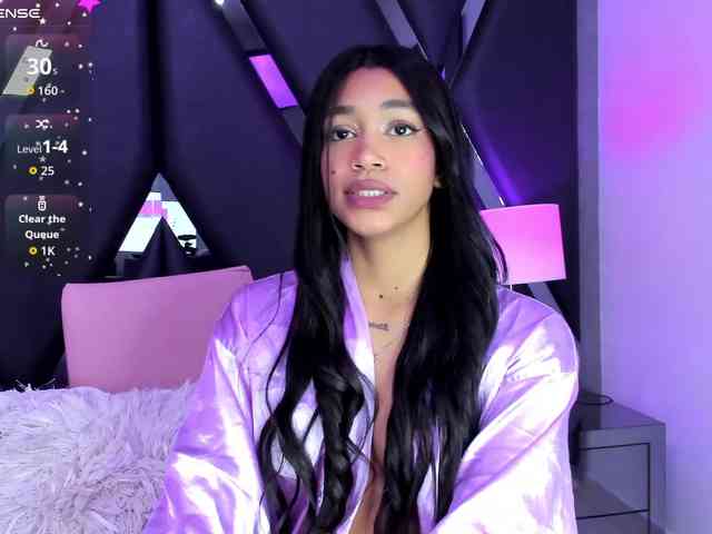 LunaRoussel LunaRoussel