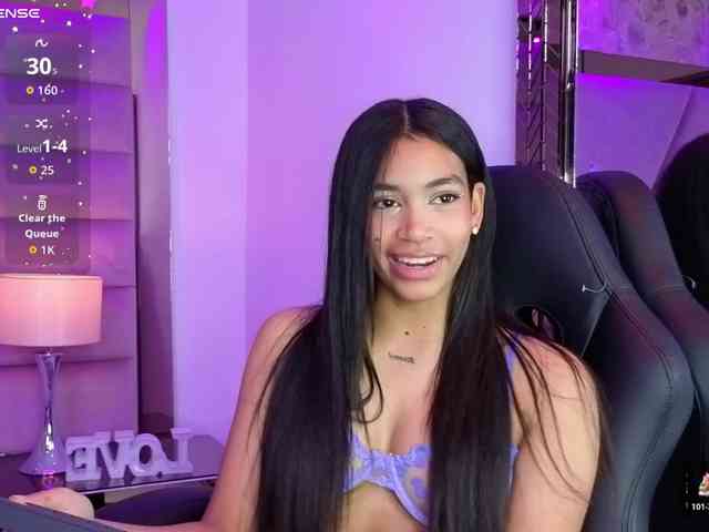 LunaRoussel LunaRoussel