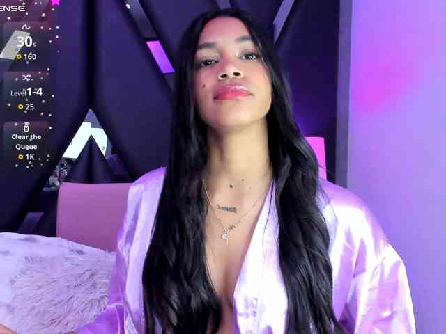 LunaRoussel LunaRoussel