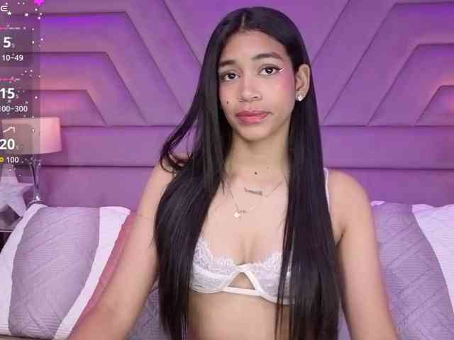 LunaRoussel LunaRoussel