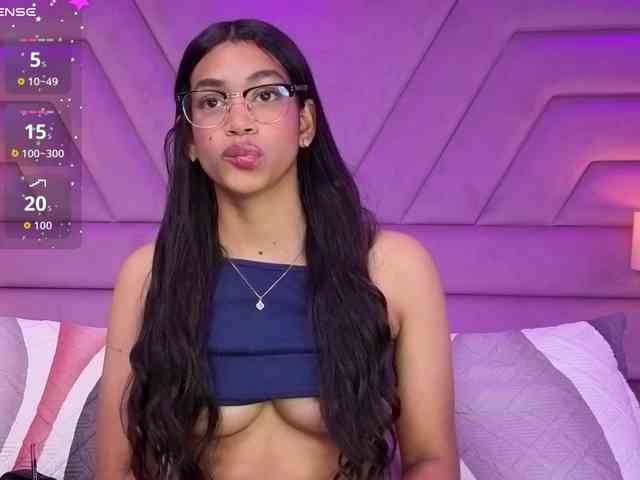 LunaRoussel LunaRoussel