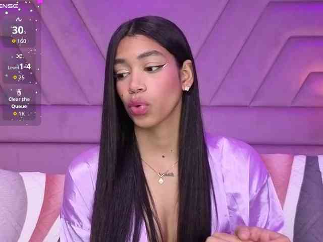 LunaRoussel LunaRoussel