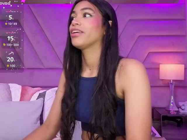 LunaRoussel LunaRoussel