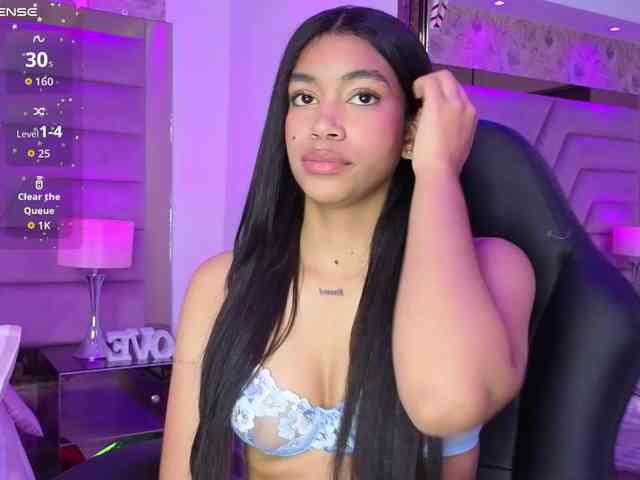 LunaRoussel LunaRoussel