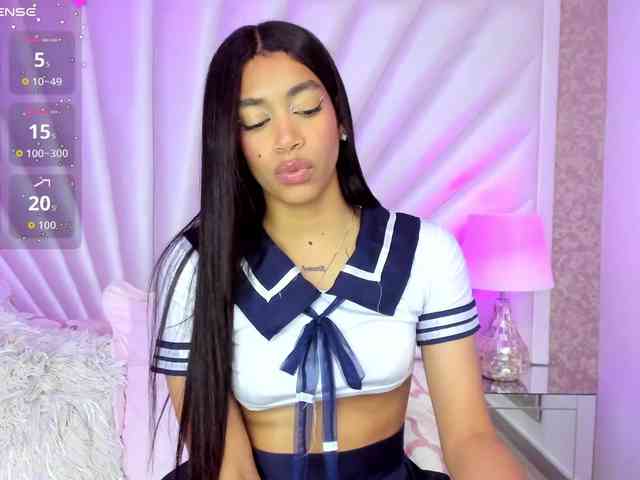 LunaRoussel LunaRoussel