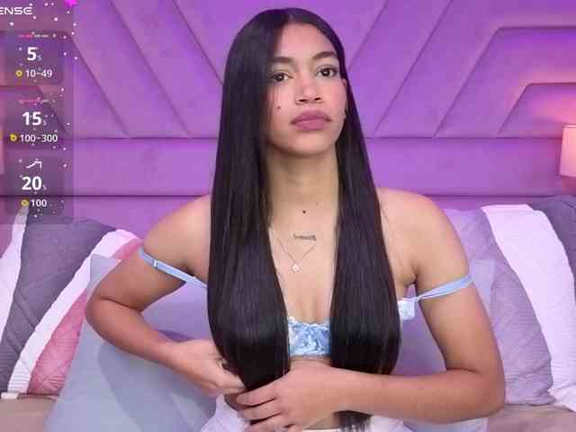 LunaRoussel LunaRoussel