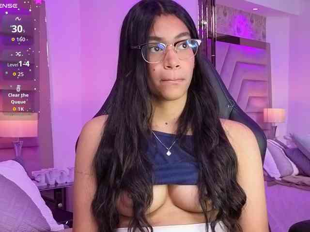 LunaRoussel LunaRoussel