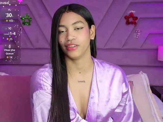 LunaRoussel LunaRoussel