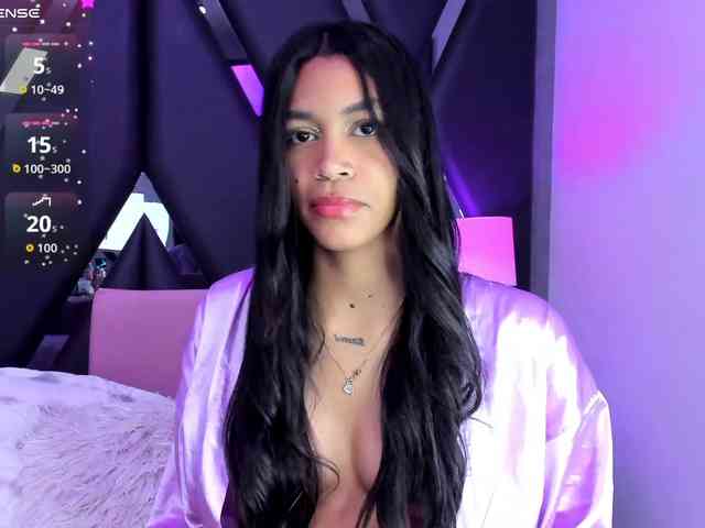 LunaRoussel LunaRoussel