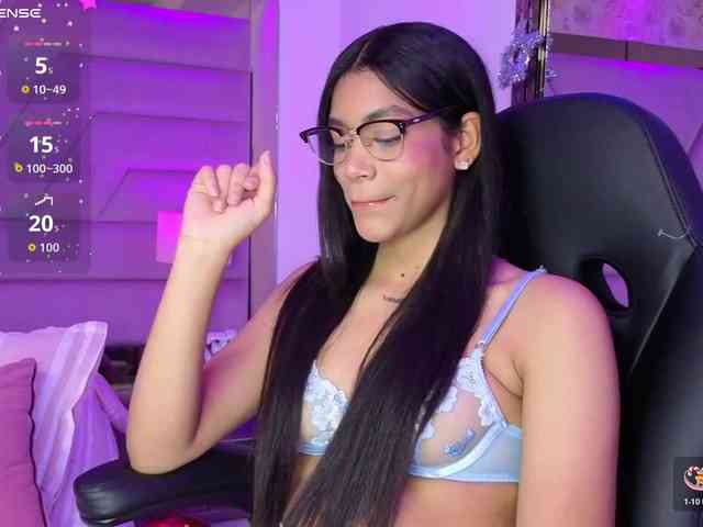 LunaRoussel LunaRoussel