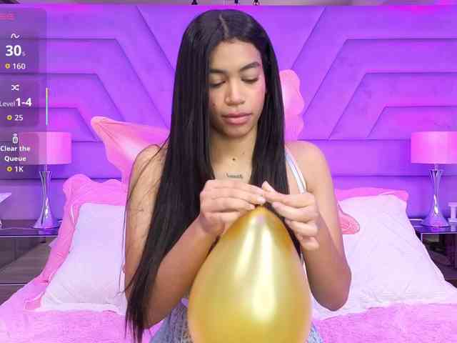 LunaRoussel LunaRoussel