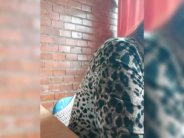 Cristinatina's BongaCams show and profile