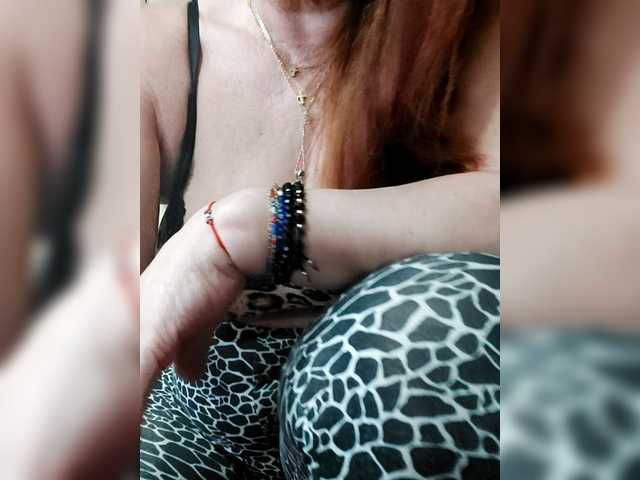 Sex chat gratuit in direct cu Cristinatina pe BongaCams